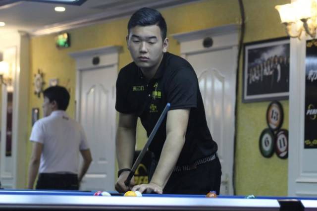 比赛一开始 比赛一开始